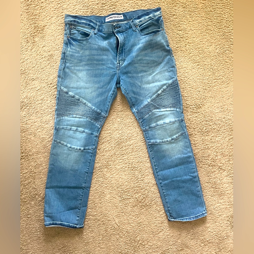 Express men slim fit skinny leg jeans size 36x30 in blue